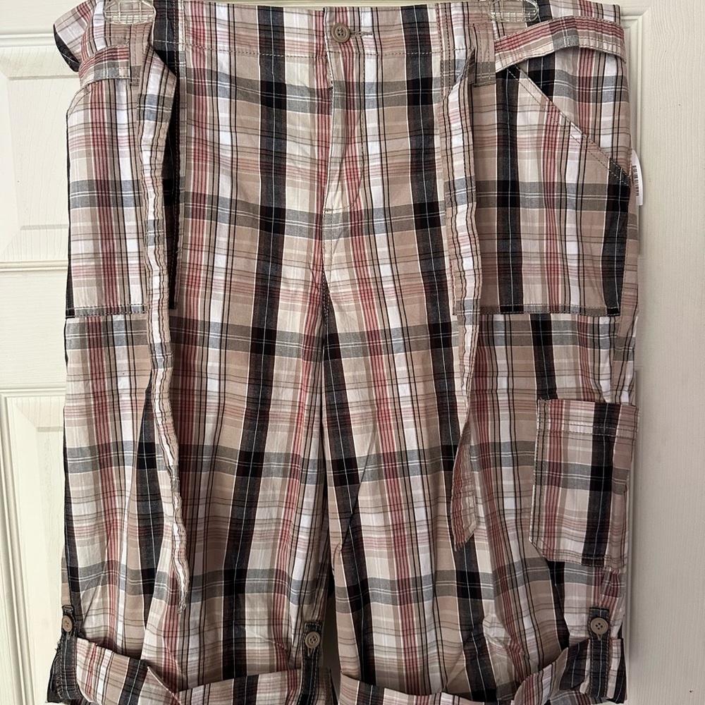 NWT Women’s Essentials Plaid Women Shorts